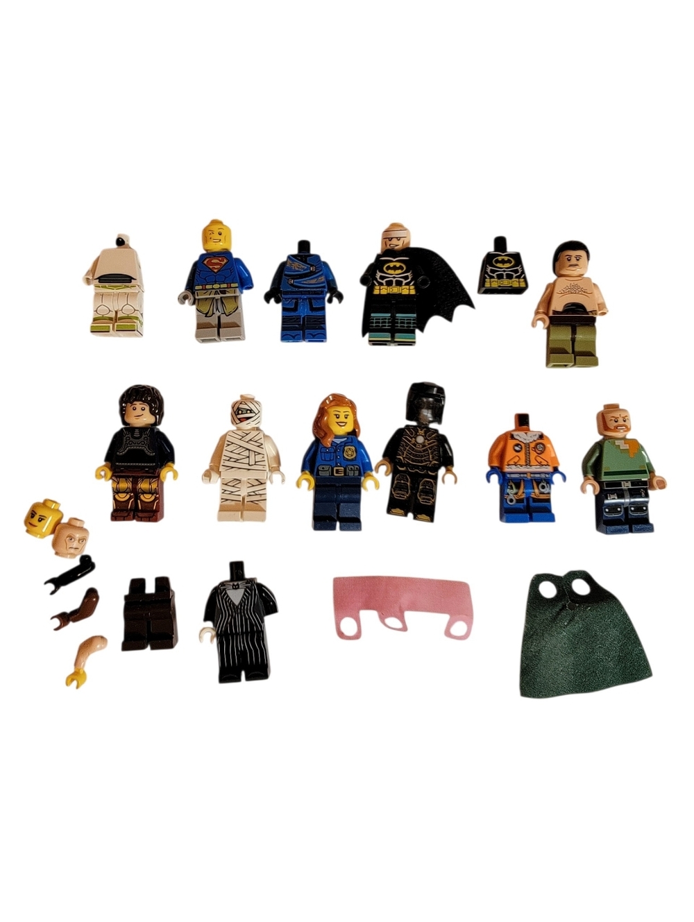 LEGO Minifigures Parts Lot Batman Scooby Doo Police Star Wars Iron Man
